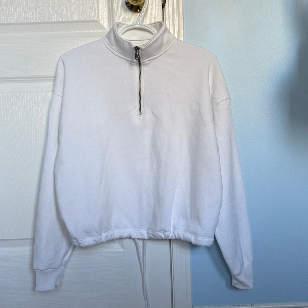 American Eagle White Quarter Zip Sweater